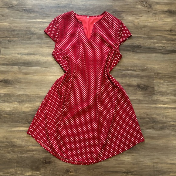 Red A-line V-neck Raglan Dress - Picture 1 of 5